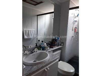 Apartamento en venta en El Poblado, Medellín · foto 14 de 17