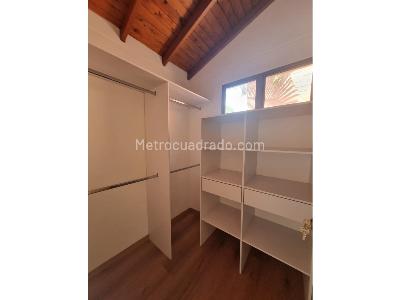 Casa de 4 alcobas en venta en Envigado, Envigado, 154 m² · foto 4 de 9