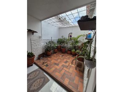Casa de 5 alcobas en venta en Laureles, Medellín, 212 m² · foto 14 de 20
