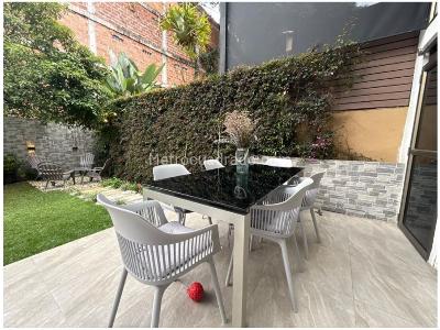 Casa de 4 alcobas en venta en Las Antillas, Envigado, 220 m² · foto 3 de 20