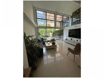 Casa de 4 alcobas en venta en Las Antillas, Envigado, 220 m² · foto 9 de 20