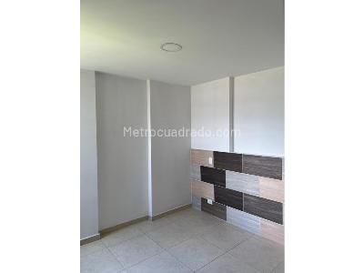 Apartamento de 3 alcobas en venta en Madera, Bello, 66 m² · foto 9 de 16
