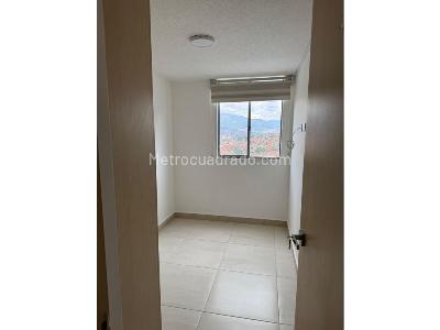 Apartamento de 3 alcobas en venta en Amazonia, Bello, 64 m² · foto 4 de 16