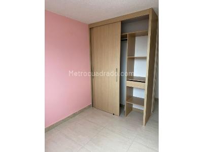 Apartamento de 3 alcobas en venta en Amazonia, Bello, 64 m² · foto 5 de 16