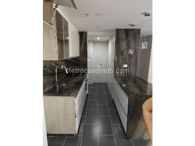 Apartamento en venta en San German, Medellín · foto 2 de 13