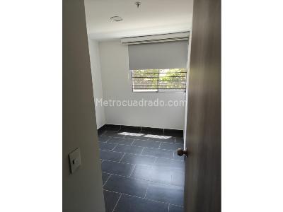 Apartamento en venta en San German, Medellín · foto 4 de 13