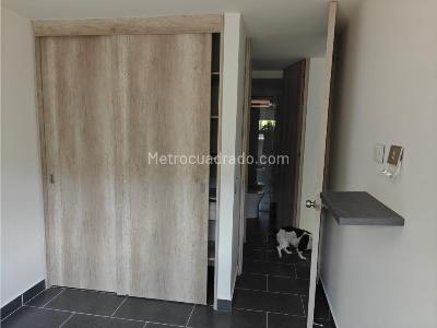 Apartamento en venta en San German, Medellín · foto 6 de 13