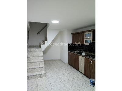 Apartamento de 3 alcobas en venta en Bello, Bello, 110 m² · foto 4 de 19