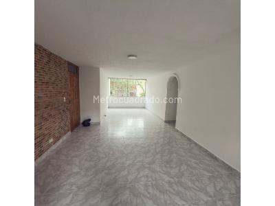 Apartamento en venta en Calasanz, Medellín · foto 4 de 16