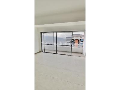 Apartamento de 3 alcobas en venta en Las Lomitas, Sabaneta, 64 m² · foto 2 de 17