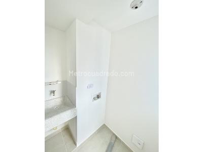 Apartamento de 3 alcobas en venta en Las Lomitas, Sabaneta, 64 m² · foto 4 de 17