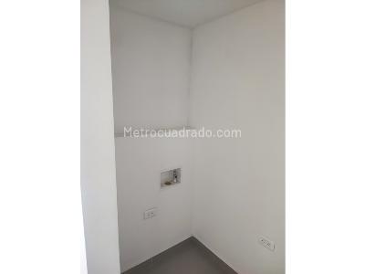 Apartamento de 3 alcobas en venta en Cabañas, Bello, 56 m² · foto 8 de 16