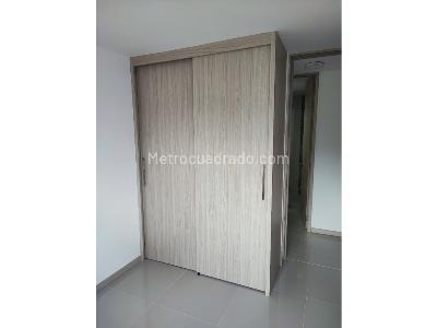 Apartamento de 3 alcobas en venta en Cabañas, Bello, 56 m² · foto 15 de 16