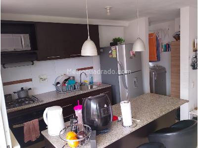 Apartamento en venta en La Mota, Medellín · foto 3 de 18