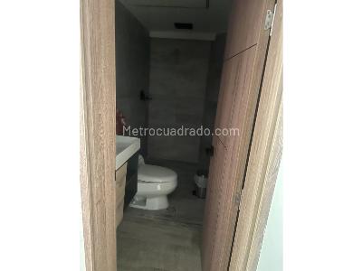 Casa de 4 alcobas en venta en El Poblado, Medellín, 224 m² · foto 14 de 20