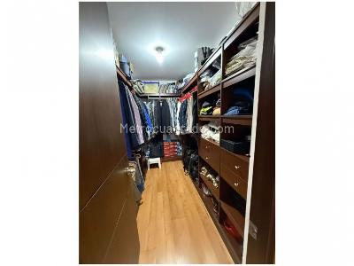Casa de 4 alcobas en venta en Benedictinos, Envigado, 516 m² · foto 14 de 19
