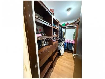 Casa de 4 alcobas en venta en Benedictinos, Envigado, 516 m² · foto 15 de 19