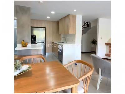 Casa de 3 alcobas en venta en Envigado, Envigado, 246 m² · foto 4 de 14