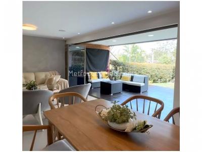Casa de 3 alcobas en venta en Envigado, Envigado, 246 m² · foto 7 de 14