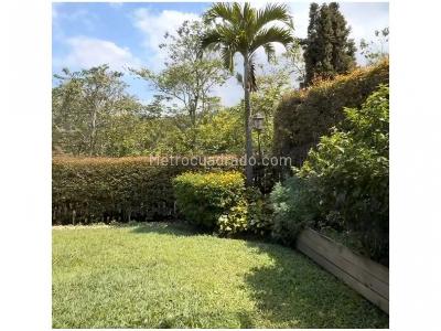 Casa de 3 alcobas en venta en Envigado, Envigado, 246 m² · foto 9 de 14