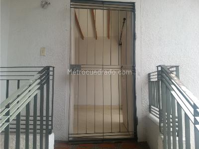 Casa de 3 alcobas en venta en Belen San Bernardo, Medellín, 117 m² · foto 9 de 14