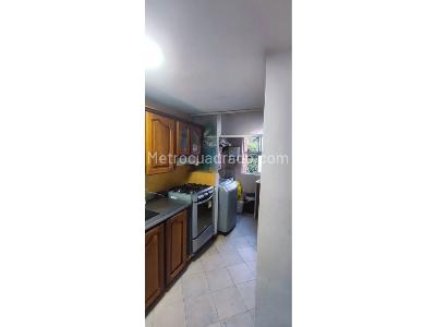 Apartamento en venta en La America, Medellín · foto 6 de 12