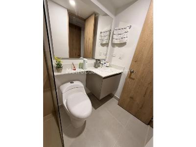 Apartamento en venta en Loma Del Indio, Medellín · foto 3 de 17