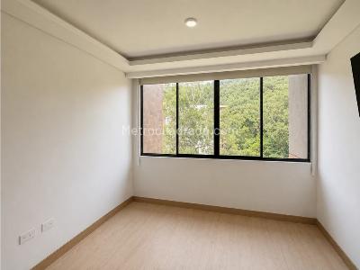 Apartamento en venta en Loma Del Indio, Medellín · foto 12 de 17