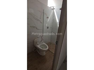 Apartamento de 4 alcobas en venta en Cabañas, Bello, 135 m² · foto 19 de 20