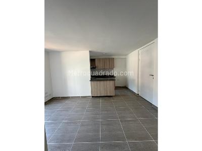Apartamento de 3 alcobas en venta en Niquia, Bello, 56 m² · foto 3 de 12