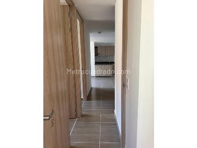 Apartamento de 3 alcobas en venta en Niquia, Bello, 56 m² · foto 8 de 12