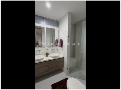 Apartamento de 4 alcobas en venta en Santa Maria Los Angeles, Medellín, 128 m² · foto 6 de 15