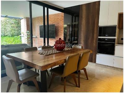 Casa de 3 alcobas en venta en La Calleja, Envigado, 204 m² · foto 9 de 20