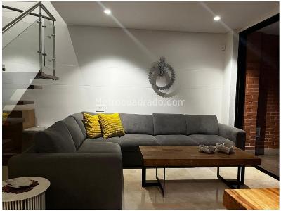 Casa de 3 alcobas en venta en La Calleja, Envigado, 204 m² · foto 18 de 20