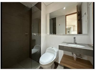 Apartamento en venta en Los Colores, Medellín · foto 7 de 19