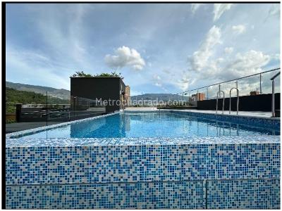 Apartamento en venta en Los Colores, Medellín · foto 14 de 19