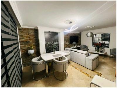 Apartamento de 2 alcobas en venta en Belen La Nubia, Medellín, 70 m² · foto 2 de 11