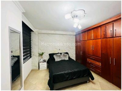 Apartamento de 2 alcobas en venta en Belen La Nubia, Medellín, 70 m² · foto 5 de 11