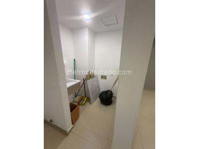 Apartamento de 3 alcobas en venta en Las Lomitas, Sabaneta, 86 m² · foto 6 de 16