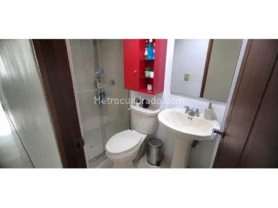 Apartamento de 2 alcobas en venta en La Castellana, Medellín, 67 m² · foto 5 de 6