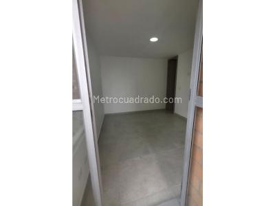 Apartamento de 3 alcobas en venta en Las Lomitas, Sabaneta, 84 m² · foto 4 de 17