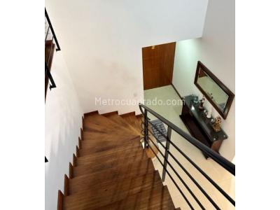 Casa de 4 alcobas en venta en Benedictinos, Envigado, 390 m² · foto 16 de 20