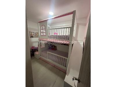 Apartamento de 3 alcobas en venta en Cristo Rey, Medellín, 83 m² · foto 13 de 17