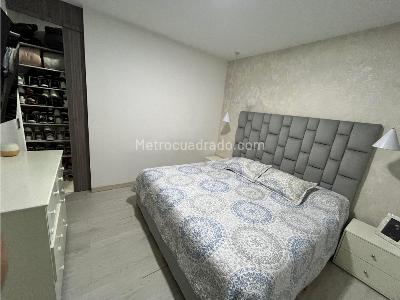 Apartamento de 3 alcobas en venta en Cristo Rey, Medellín, 83 m² · foto 17 de 17