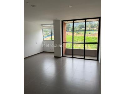 Apartaestudio en venta en El Escobero, Envigado, 60 m² · foto 2 de 12