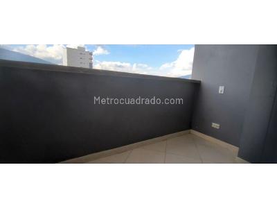 Apartamento de 3 alcobas en venta en La Castellana, Medellín, 80 m² · foto 2 de 11