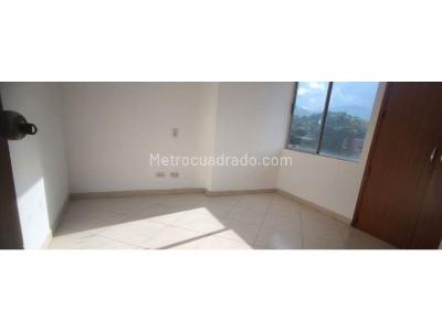 Apartamento de 3 alcobas en venta en La Castellana, Medellín, 80 m² · foto 9 de 11
