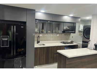 Apartamento de 2 alcobas en venta en San Jose, Sabaneta, 56 m² · foto 2 de 16