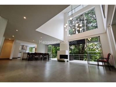 Casa de 4 alcobas en venta en San Remo, Sabaneta, 470 m² · foto 2 de 20