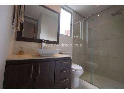 Casa de 4 alcobas en venta en San Remo, Sabaneta, 470 m² · foto 15 de 20